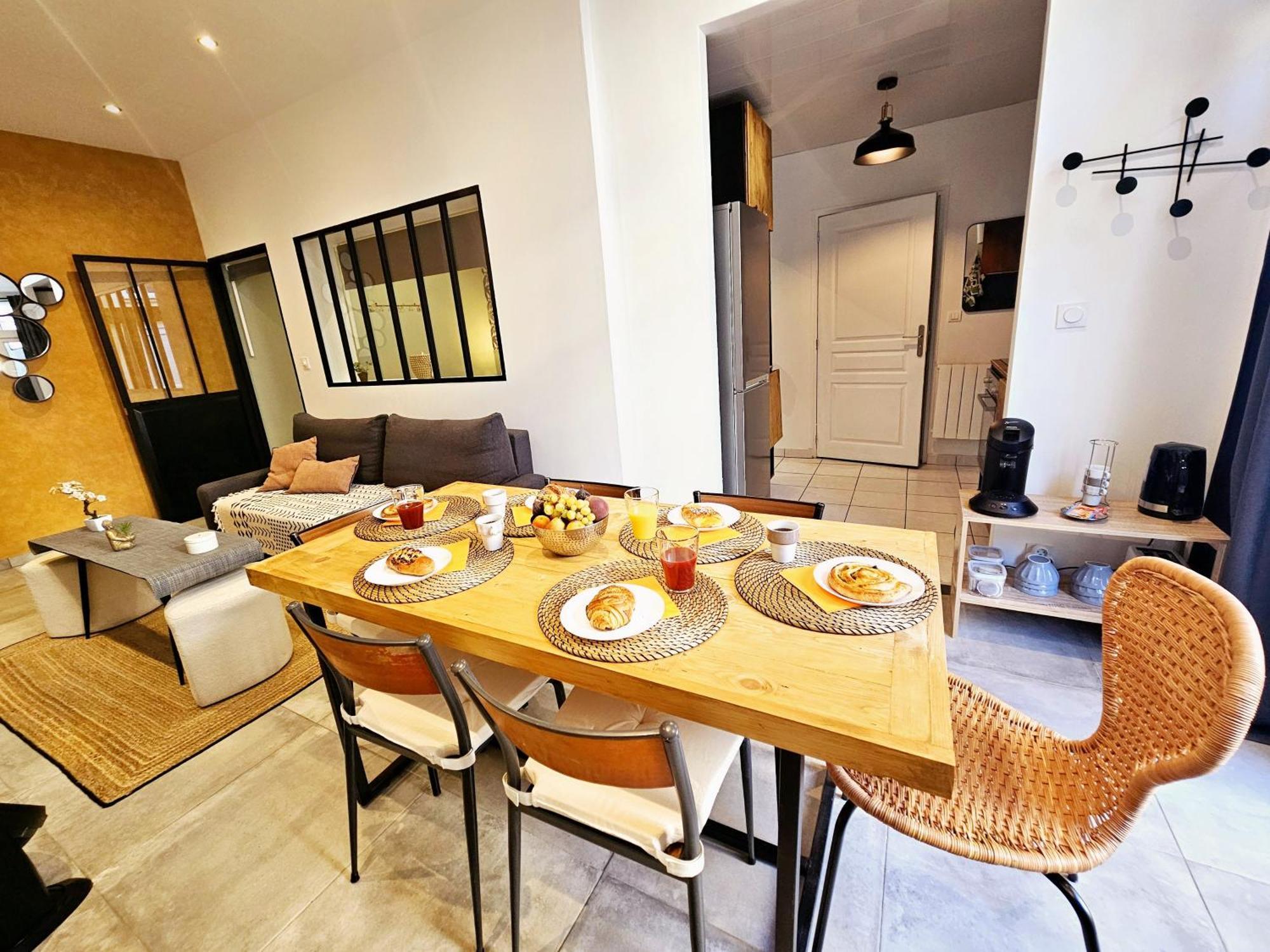 Refuge Urbain - Ideal Pro, Familles & Amis - Le Calme En Hypercentre - Wifi Haut Debit - Netflix - Machine A Laver - Gare, Cathedrale, Commerces, Restaurants & Transports En Commun A Moins De 10 Minutes A Pied Reims Zewnętrze zdjęcie
